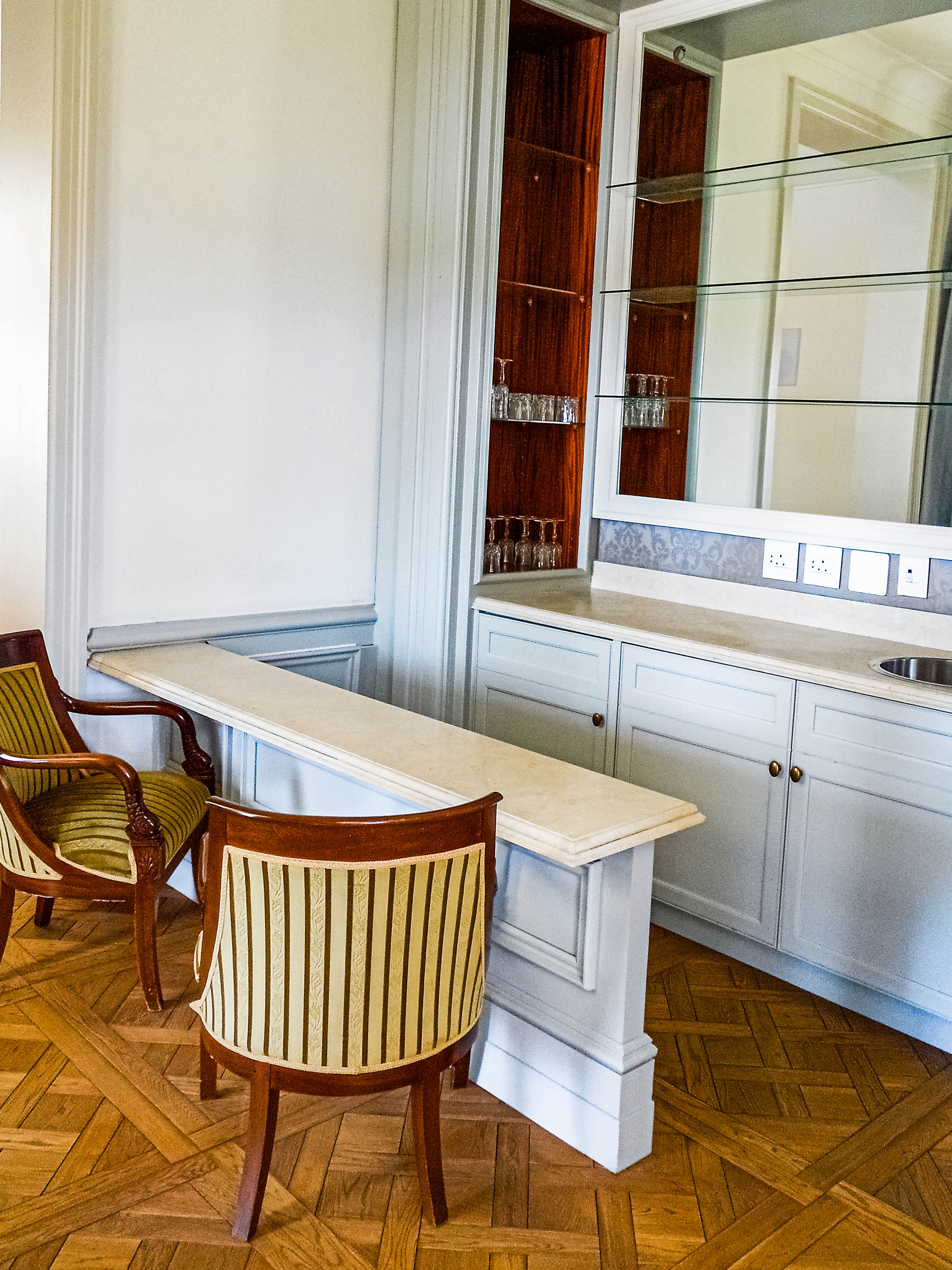 Fa Pereira Bars Image 03