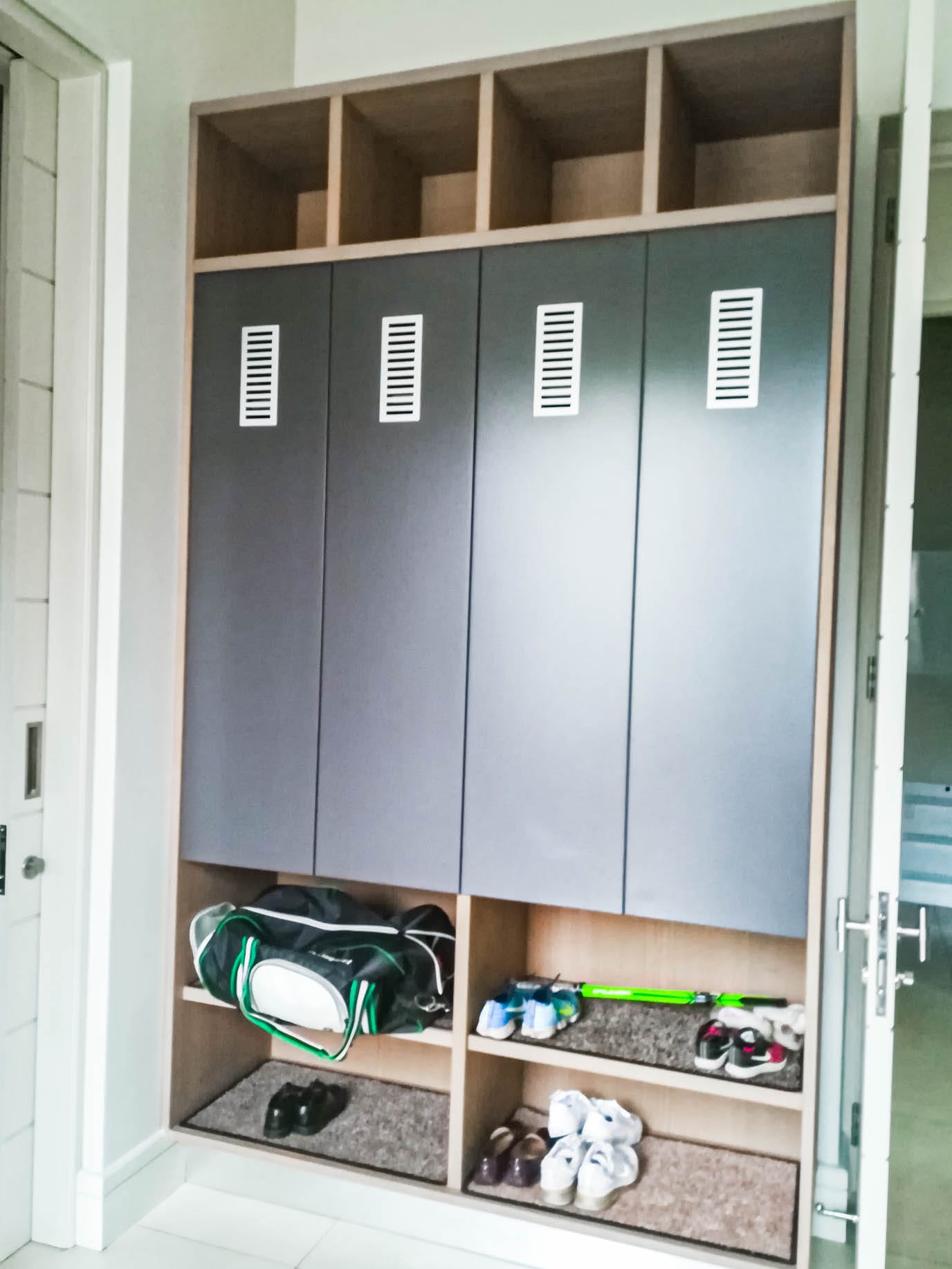 Fa Pereira Built In Cupboards Image 16