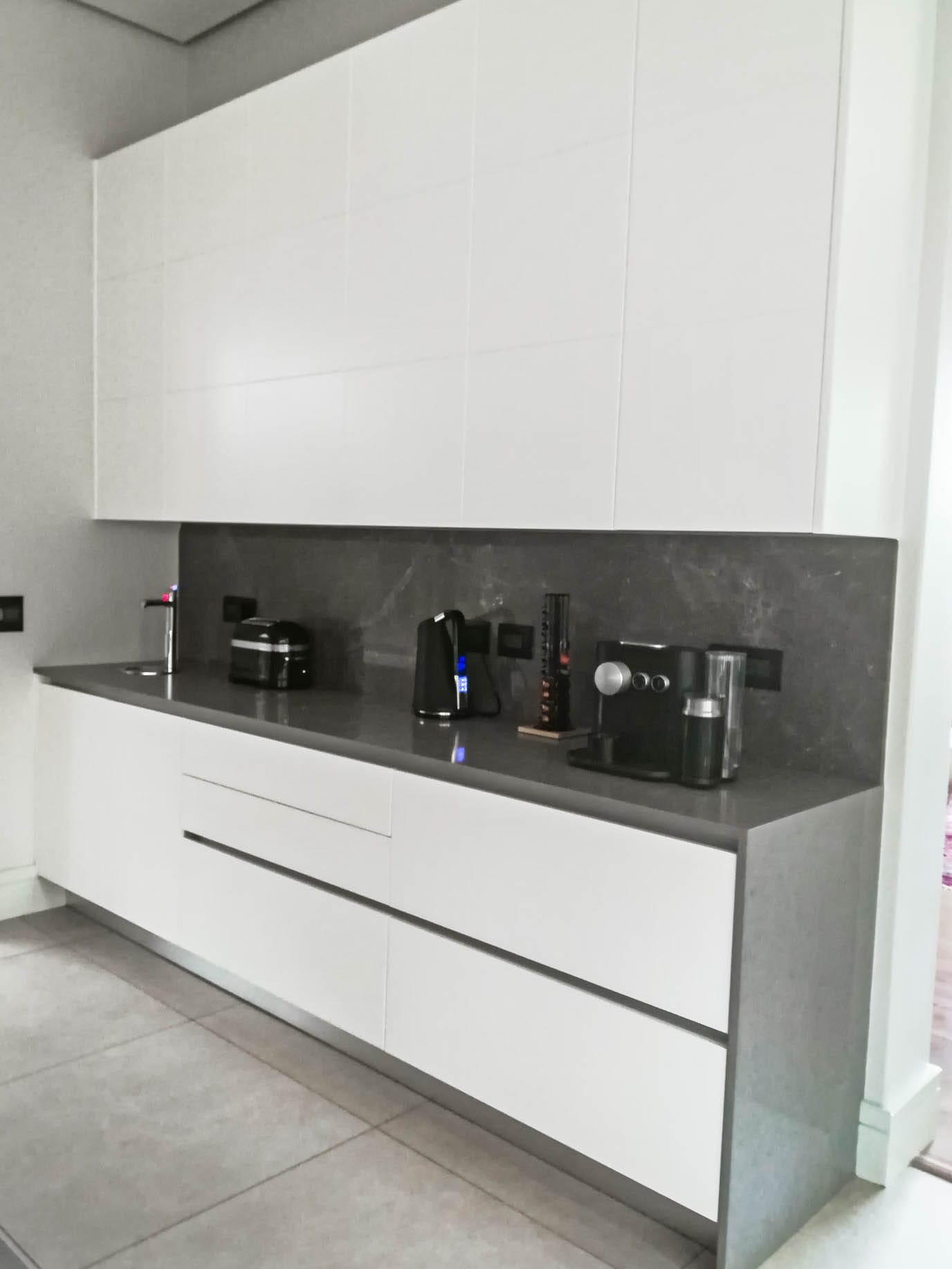 Fa Pereira Kitchen Image 35