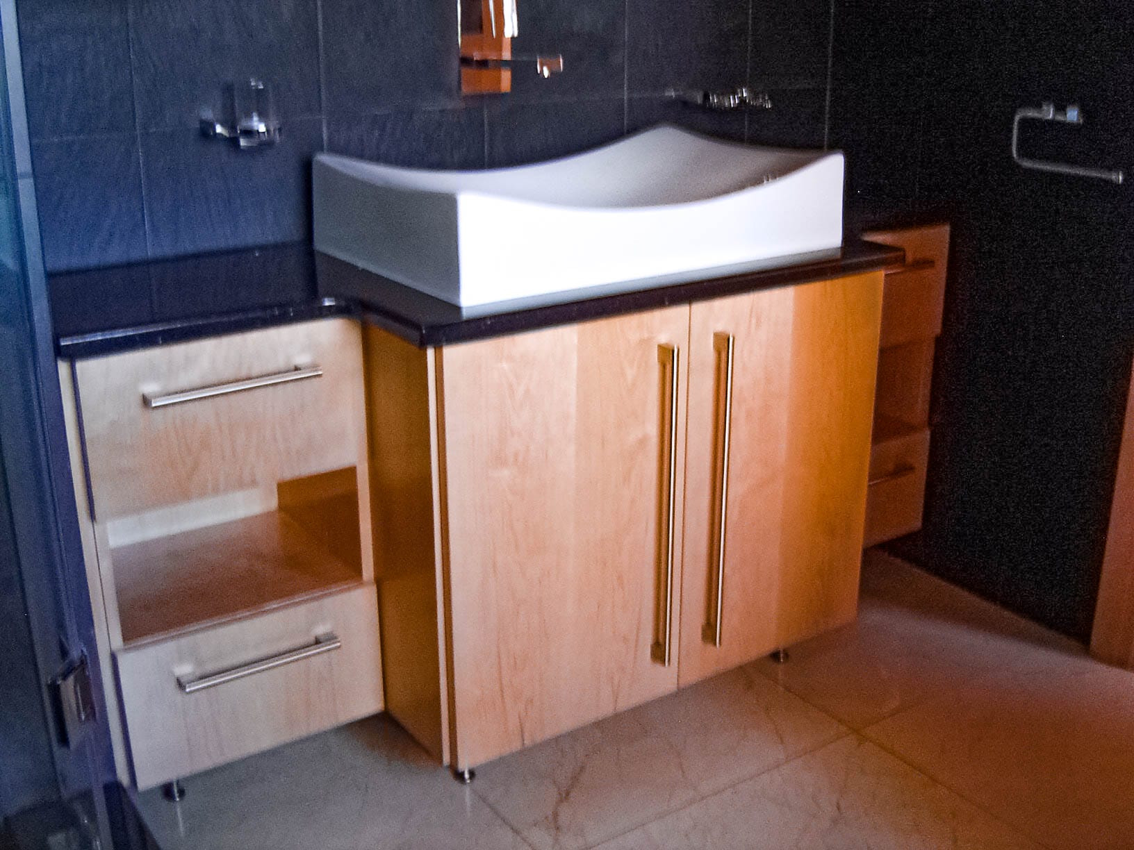 Fa Pereira Vanities Image 01