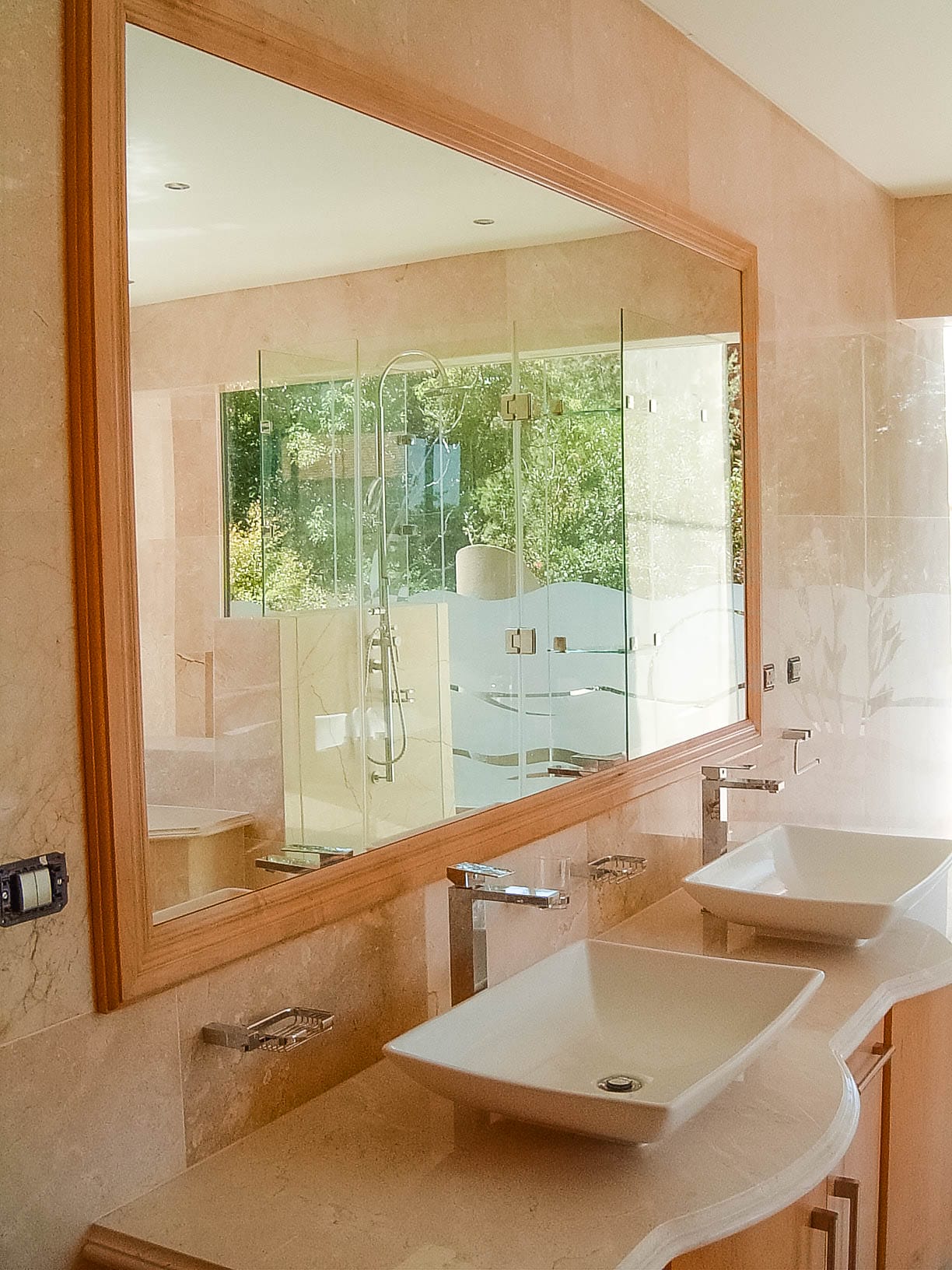 Fa Pereira Vanities Image 13