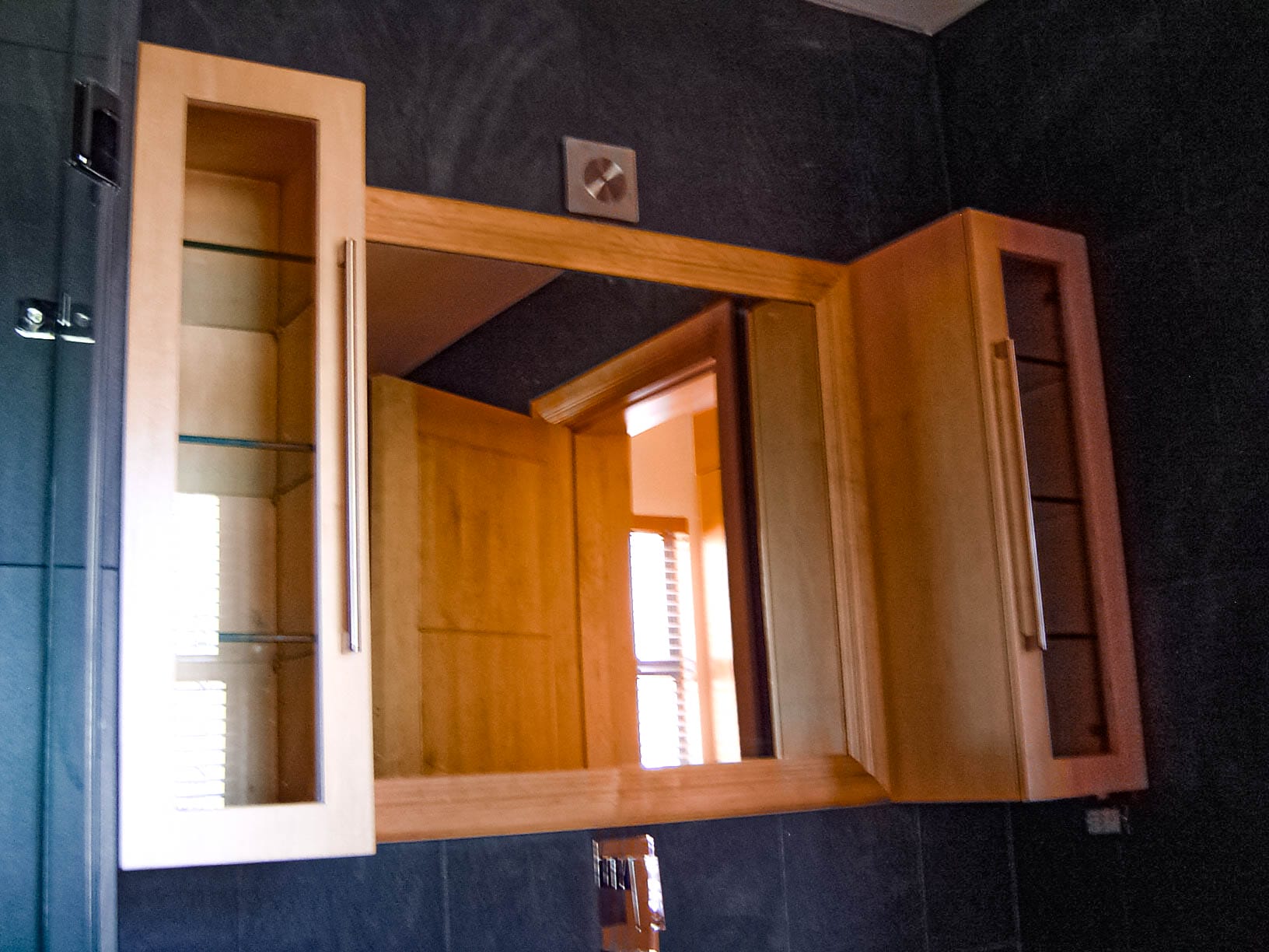 Fa Pereira Vanities Image 02