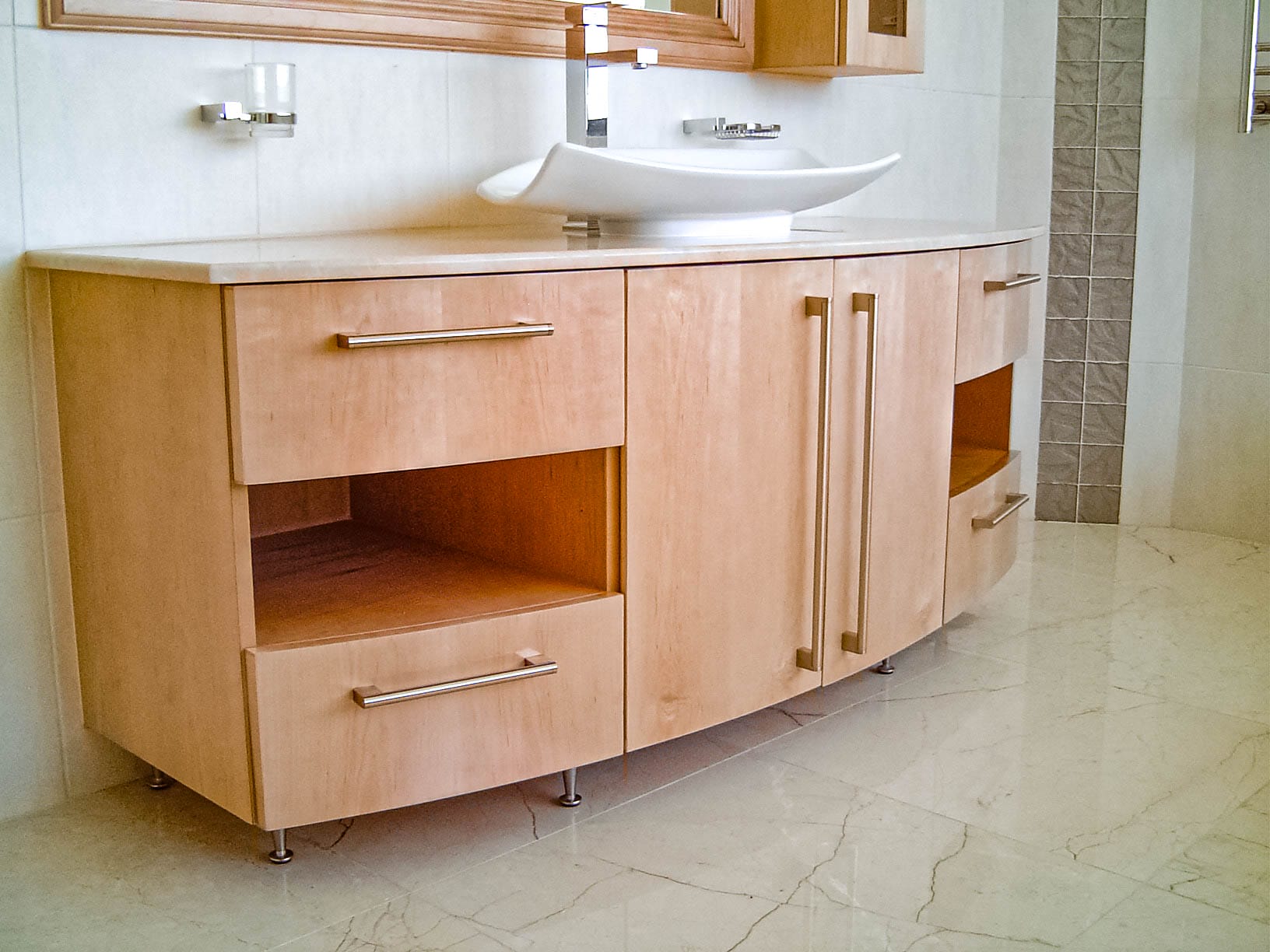 Fa Pereira Vanities Image 15