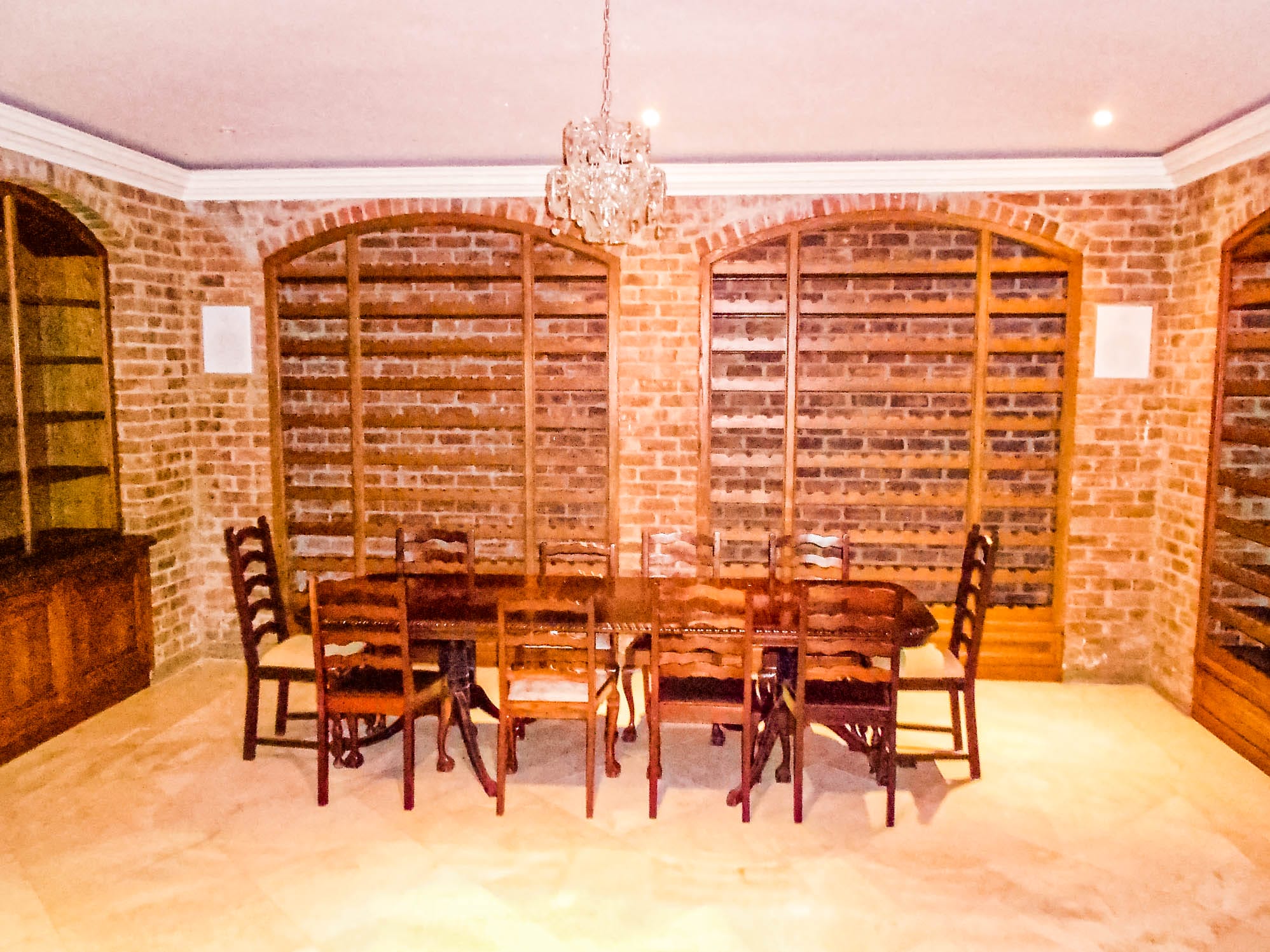 Fa Pereira Wine Cellars Image 01